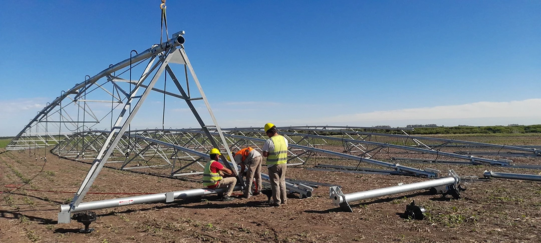 Obra hidráulica con energía solar — La Pampa